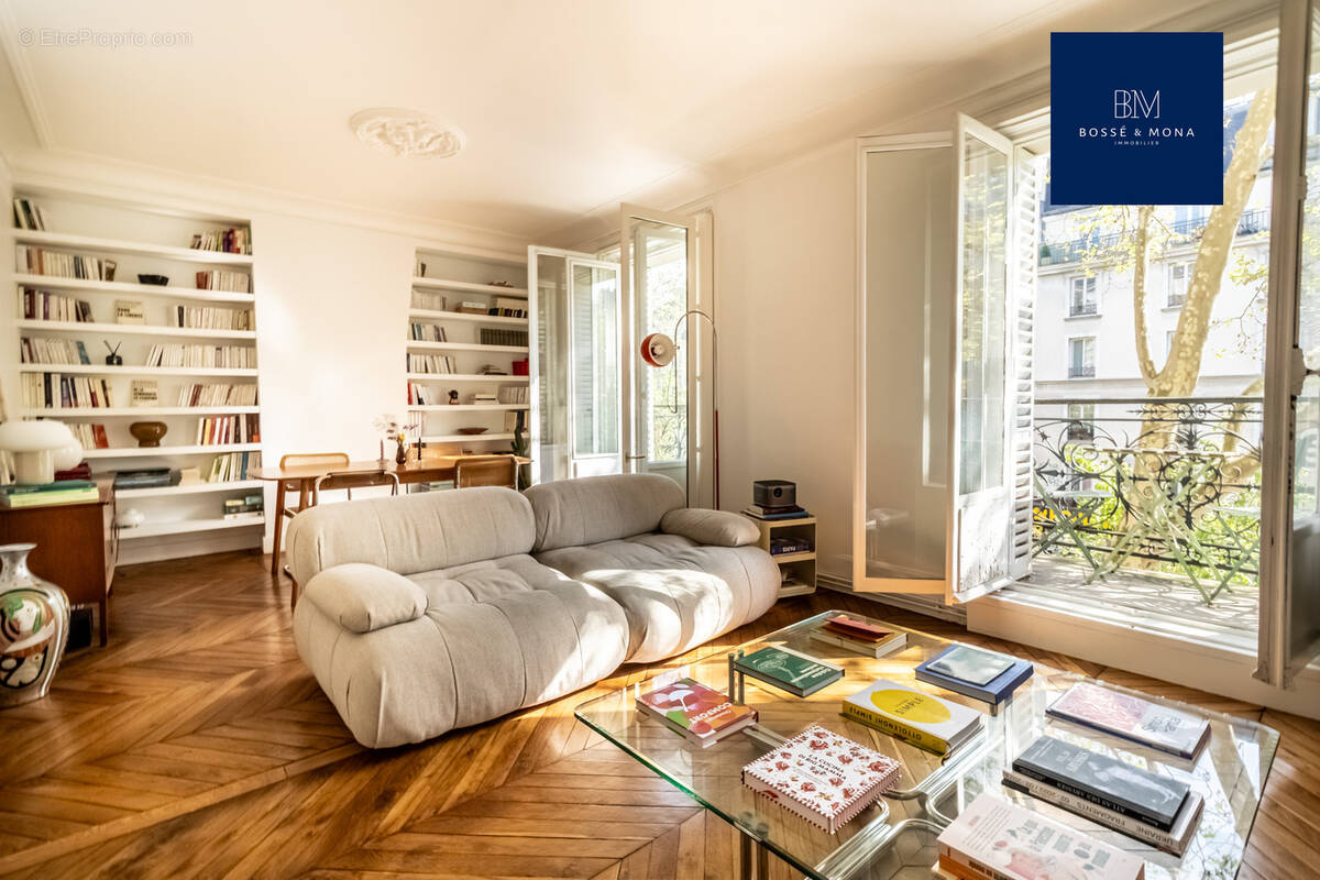 Appartement à PARIS-18E