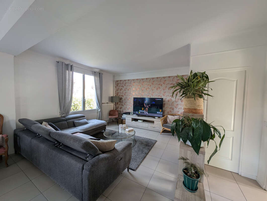 Maison à SAVIGNY-SUR-ORGE