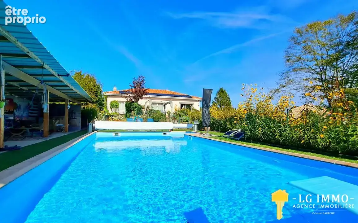 Photo Maison à Perignac au prix de 298 000€