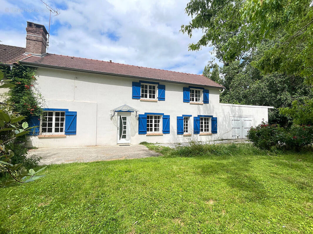 Maison à MENESQUEVILLE