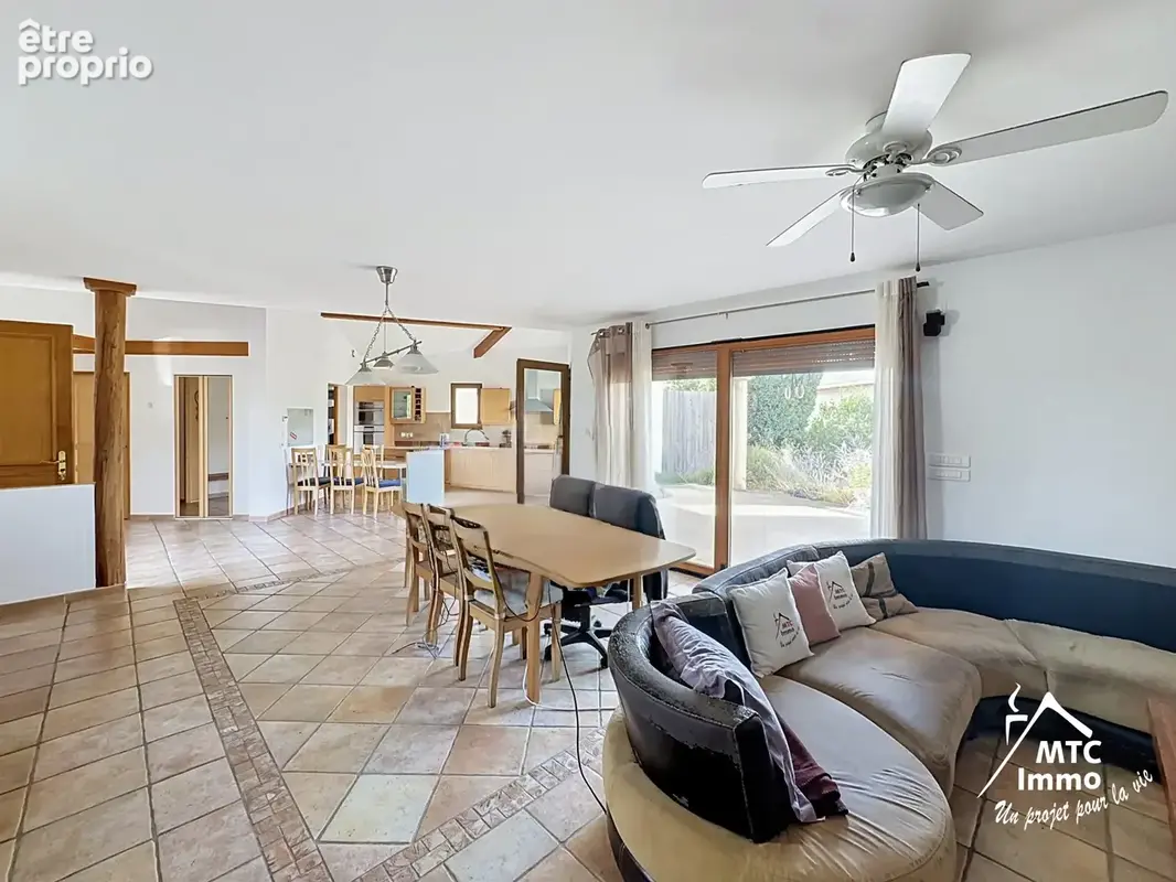 Maison 6 pièces - 211m2 - photo 9