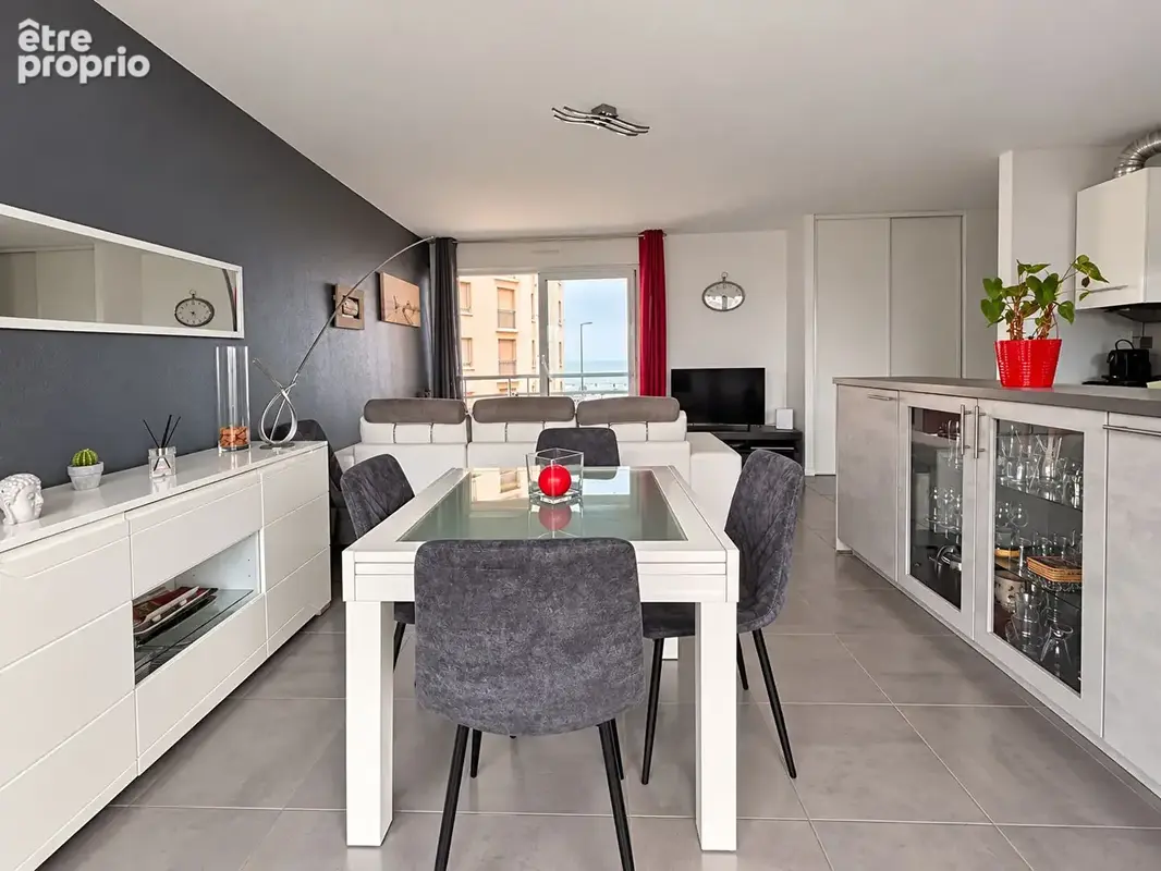 T3 d'exception avec garage en front de mer - photo 7
