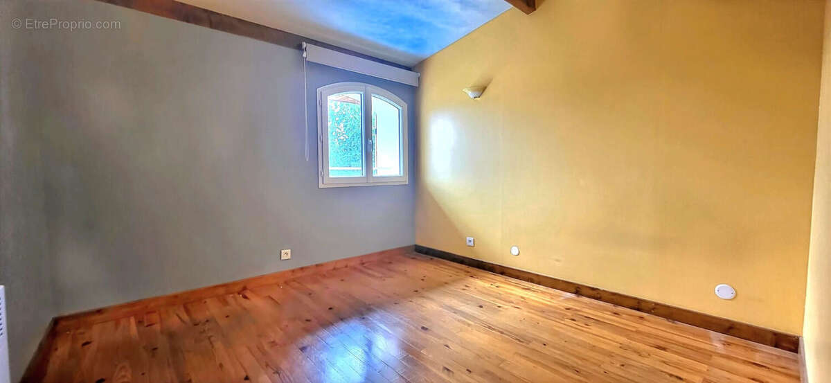 Maison à ROUSSILLON