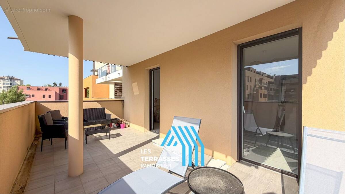 Appartement à MONTELIMAR