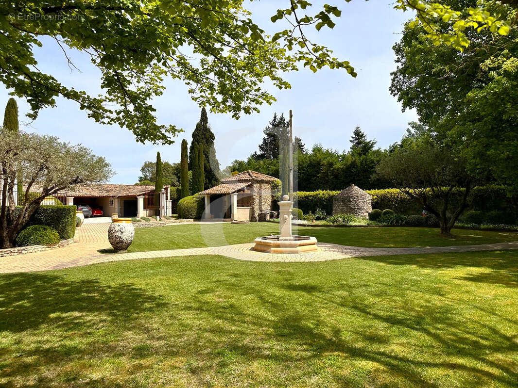 Maison à SAINT-REMY-DE-PROVENCE