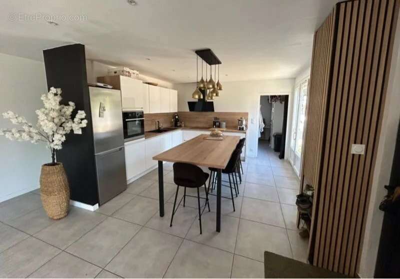 Maison à SAINT-MARCELLIN-EN-FOREZ