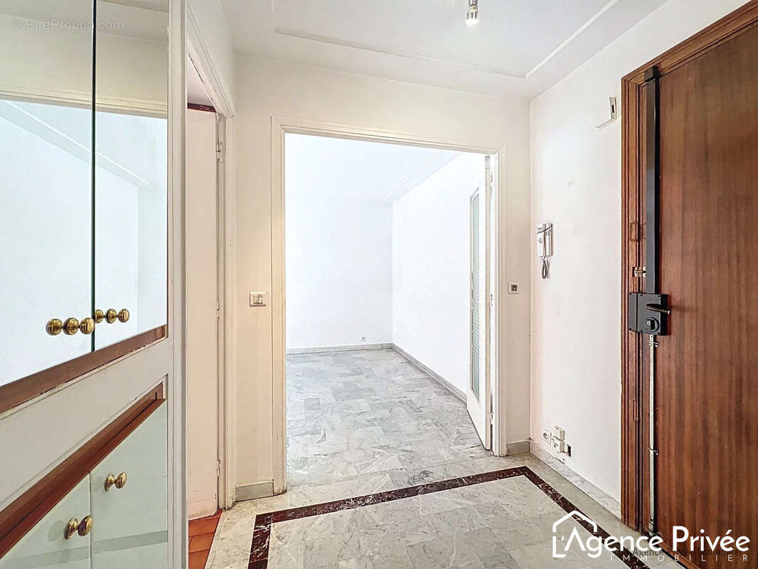 Appartement à CAGNES-SUR-MER