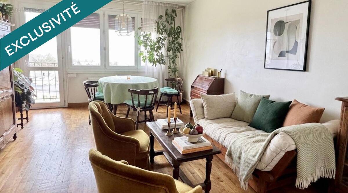 Photo 1 - Appartement à POISSY