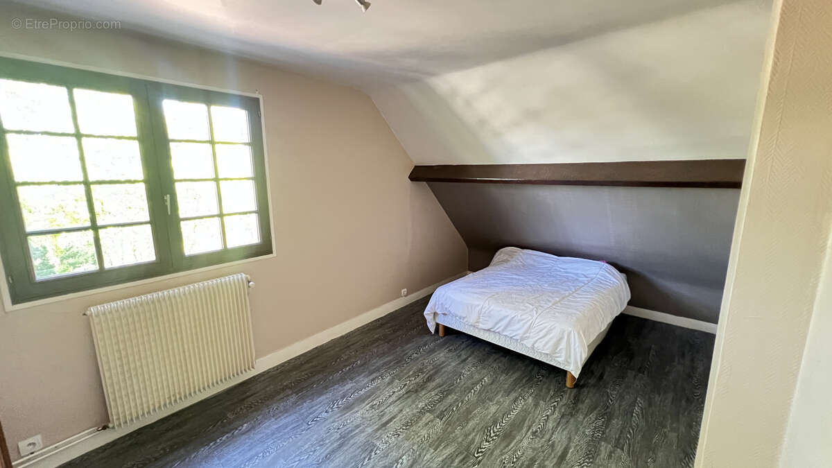 Maison à MILLY-LA-FORET