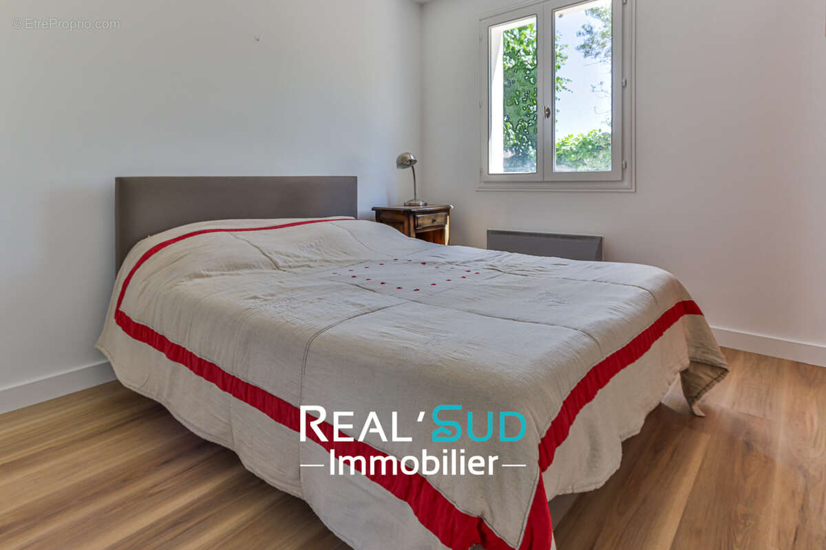 Maison à MARSEILLE-10E