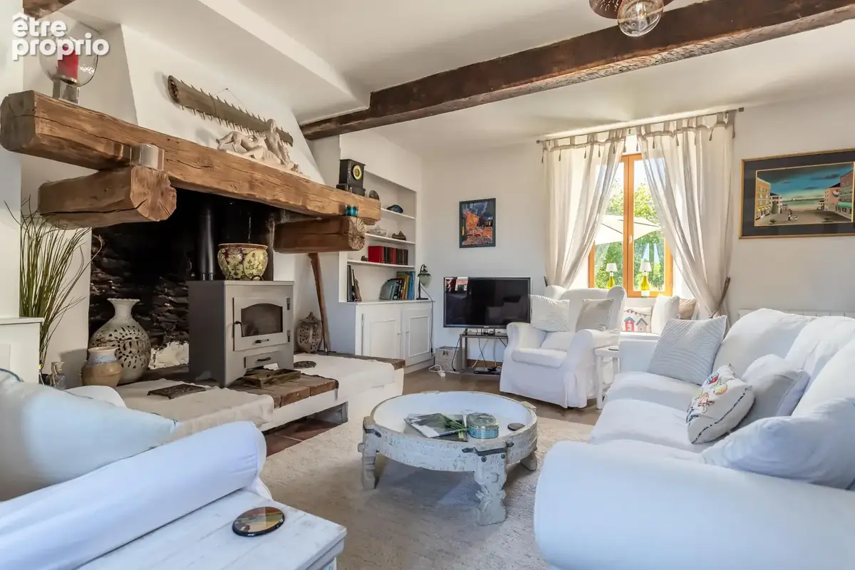 Maison de village avec sa ruine - photo 15
