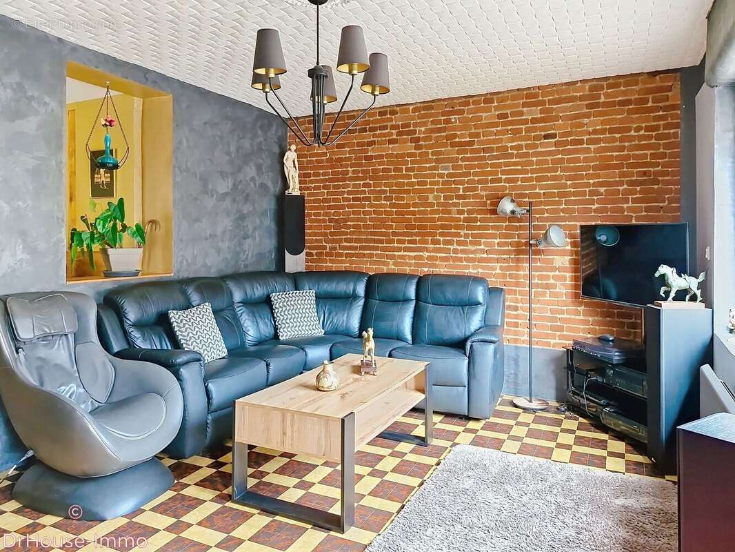 Maison à CREVECOEUR-EN-AUGE
