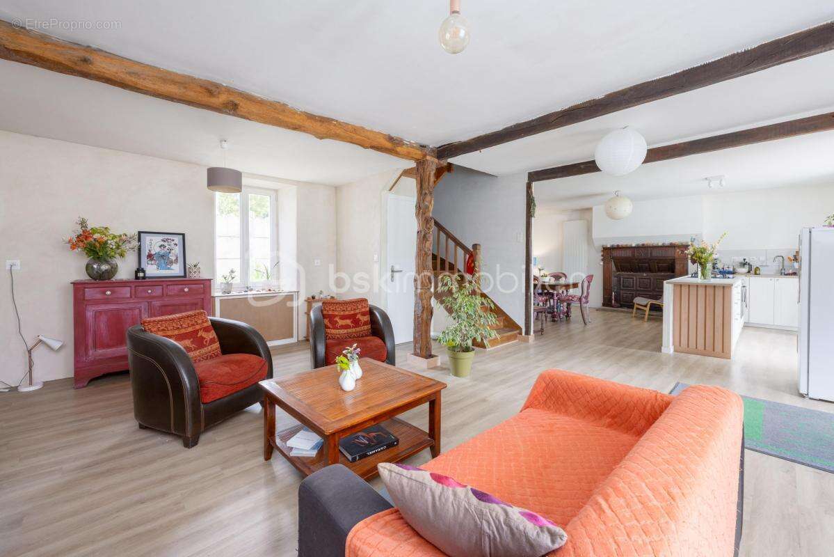 Maison à MERDRIGNAC