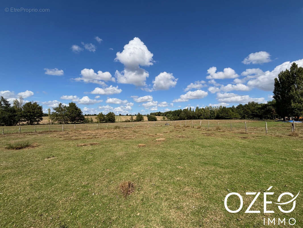 Maison à LA ROUXIERE