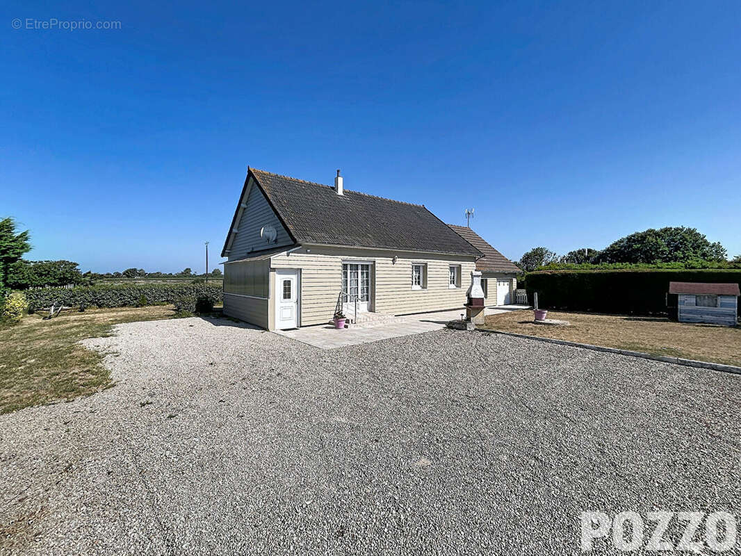 BRETTEVILLE-SUR-AY, pavillon de plain-pied idéalement situé ( plage à pied ou à vélo). - photo 17