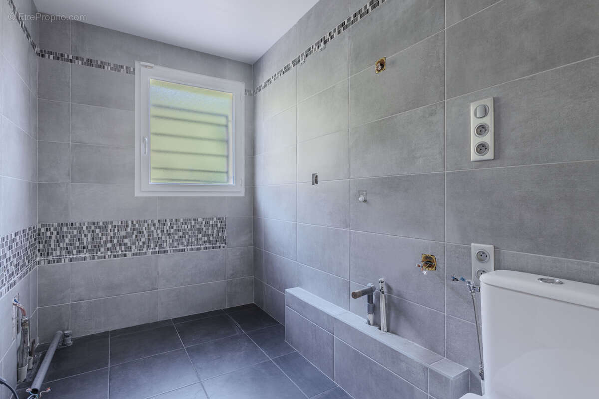 Maison t5 de 123m2 - photo 8