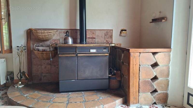 A vendre Authentique propriété de caractère avec gîte indépendant à Mallemoisson (04) - photo 7