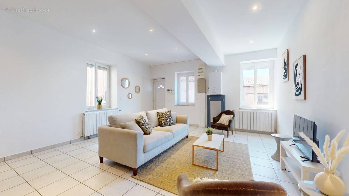 Appartement à VILLEFRANCHE-SUR-SAONE