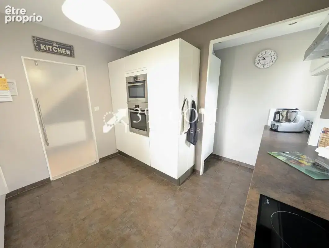 Maison 117 m2 + 4 chambres en parfait état + 5 min CENTRE VI - photo 9