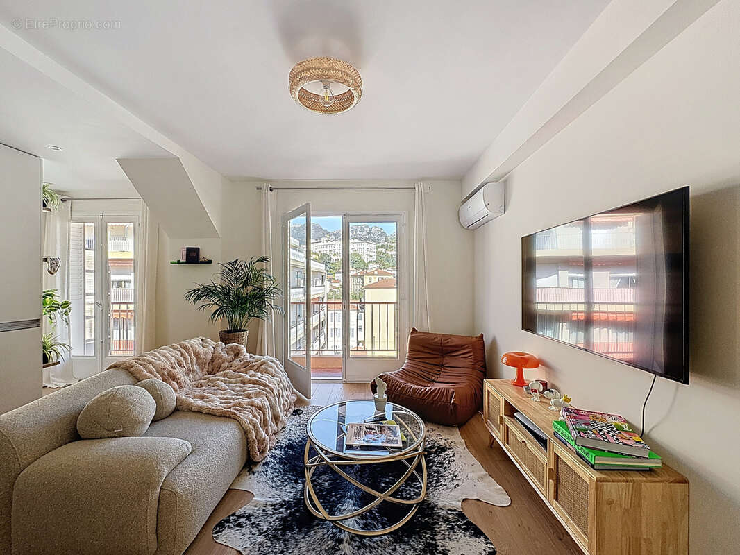 Appartement à MENTON