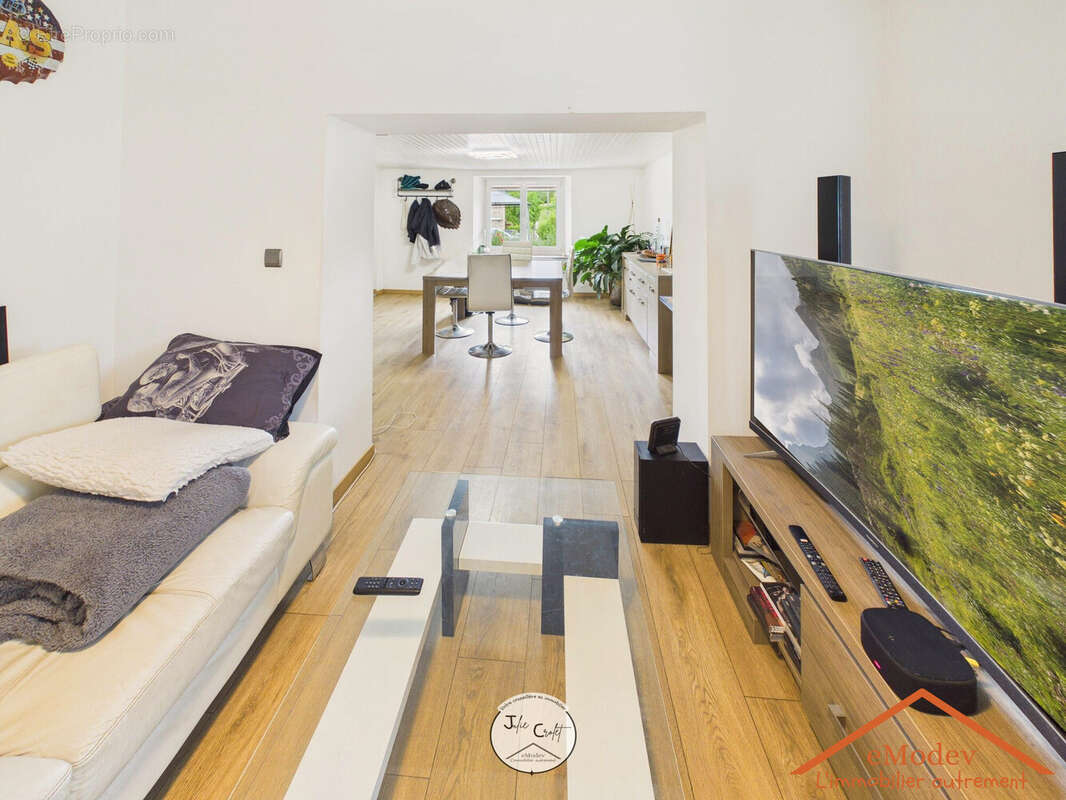 Maison 100 m² à Charmois-L'orgueilleux  - photo 8