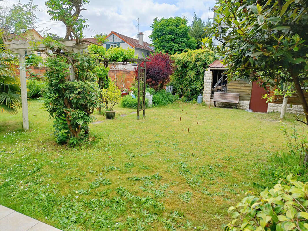 Maison à VILLEMOMBLE