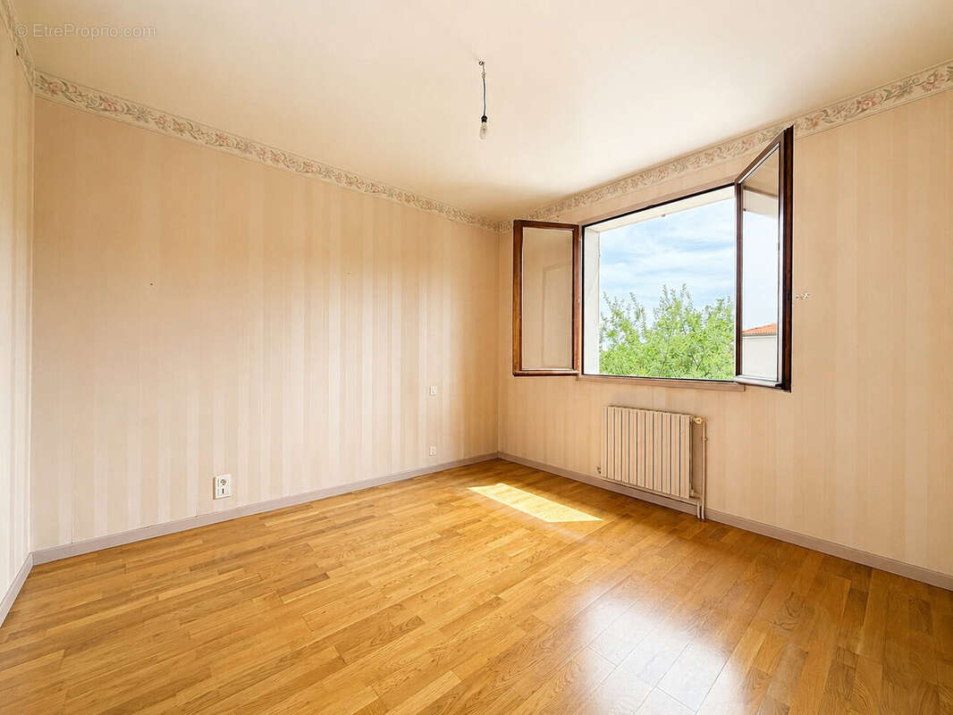 Maison 129 m² à Ceyrat  - photo 5