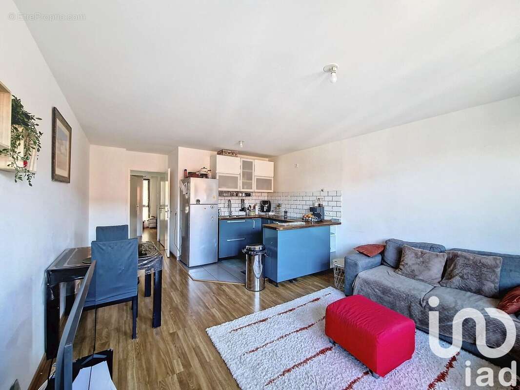 Photo 3 - Appartement à AUBERVILLIERS