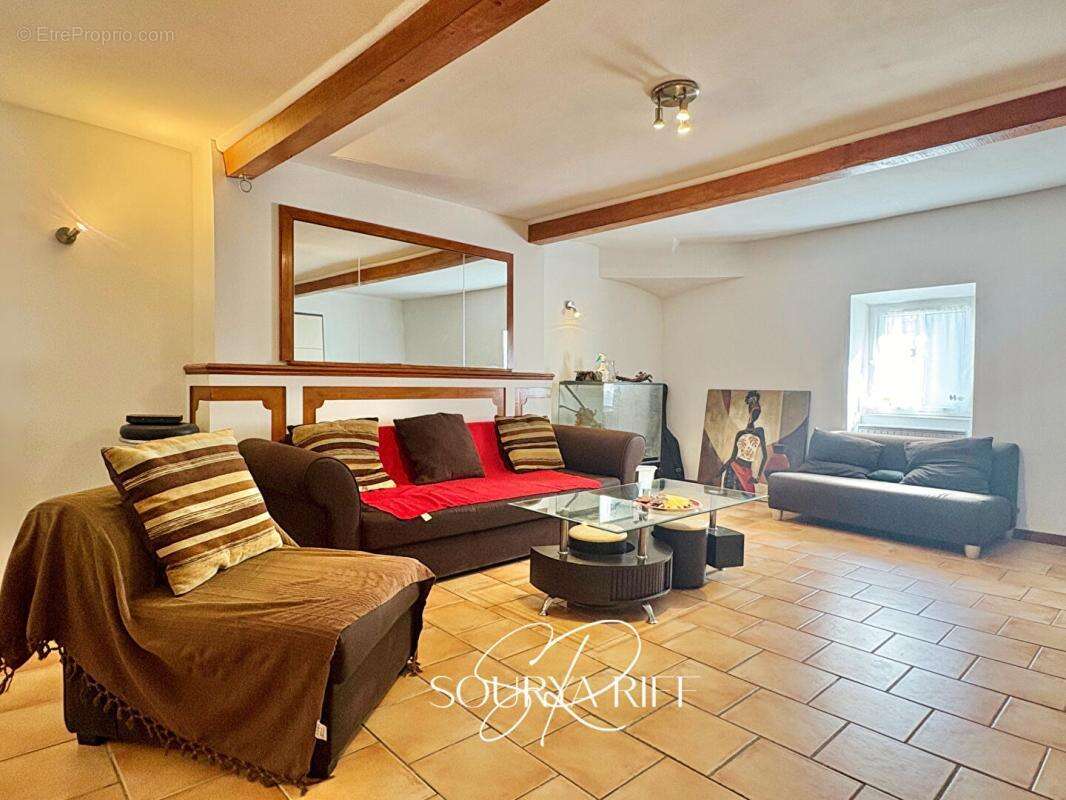 Appartement à CARCASSONNE