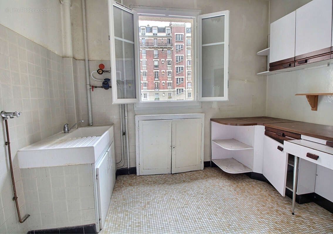 Appartement à ASNIERES-SUR-SEINE