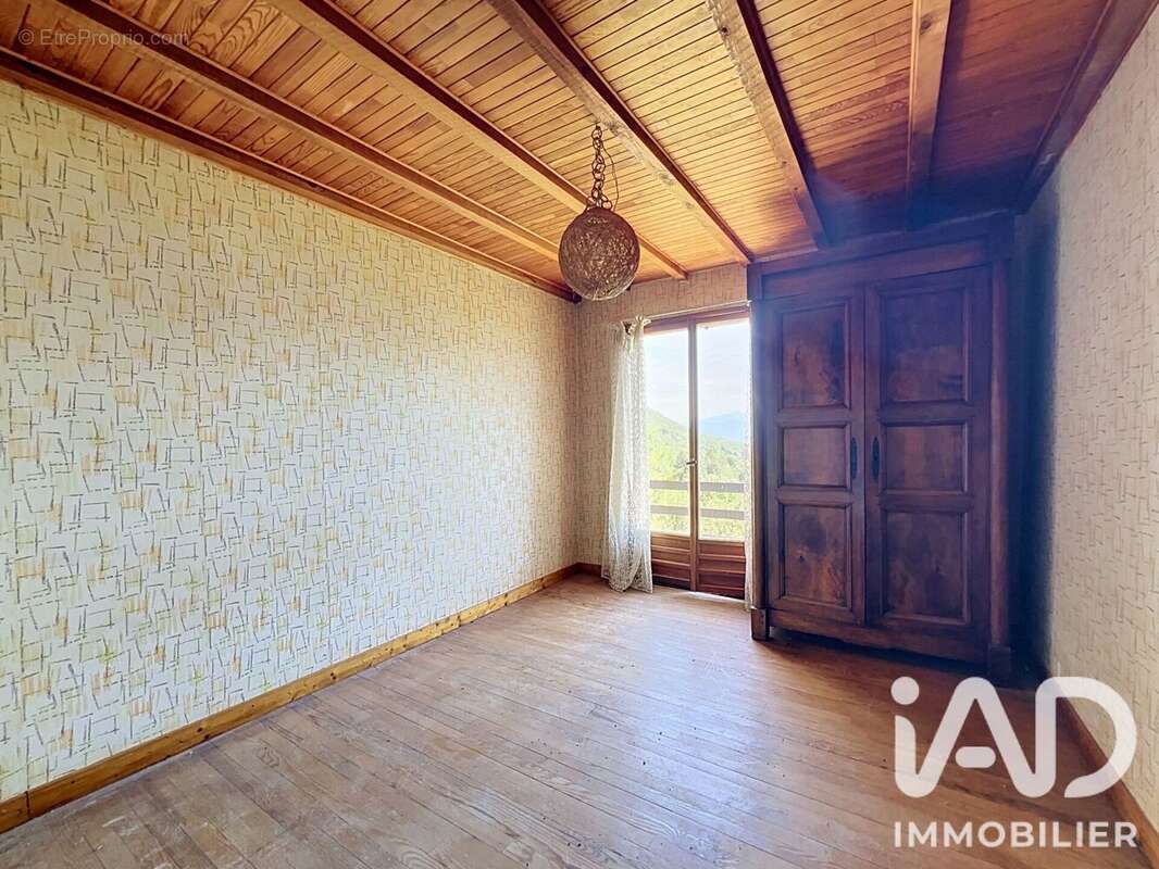 Appartement 117 m² à Corenc  - photo 8