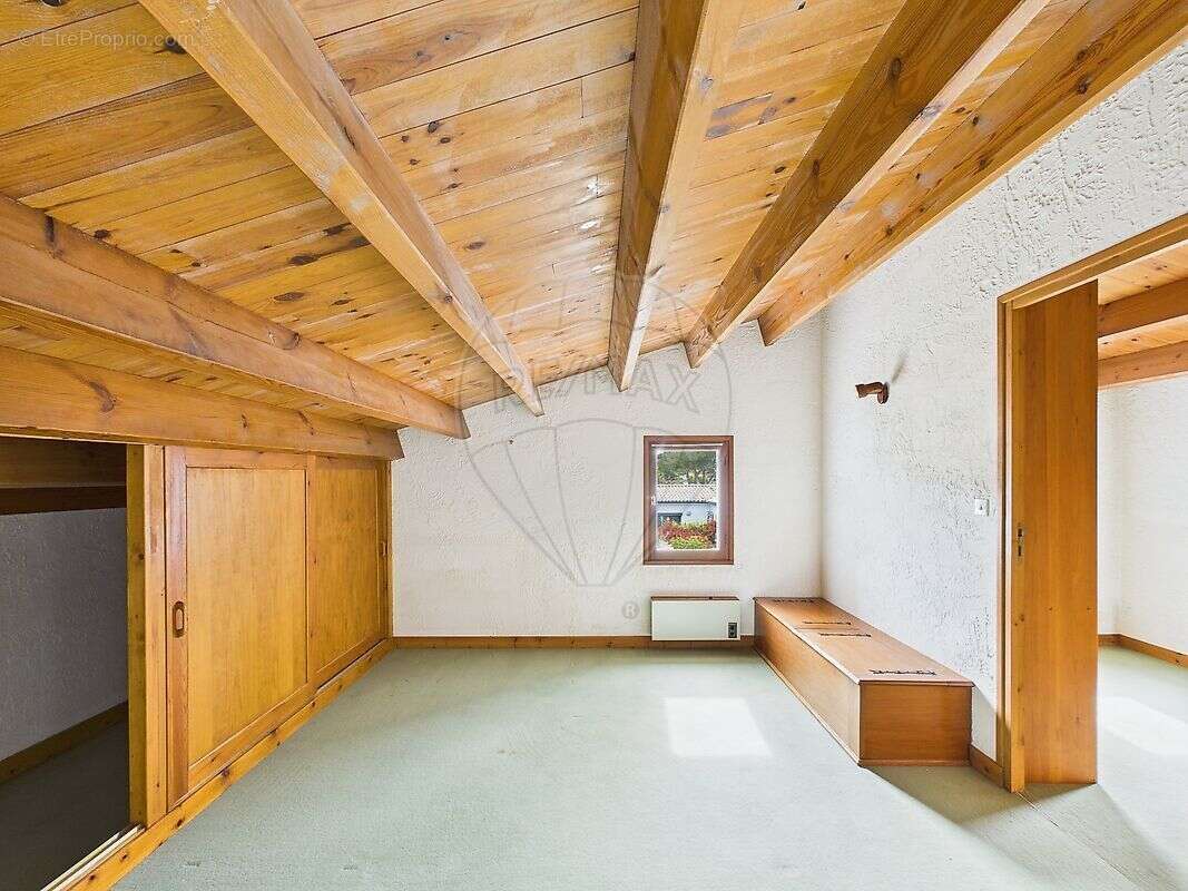 Maison à LES MATHES