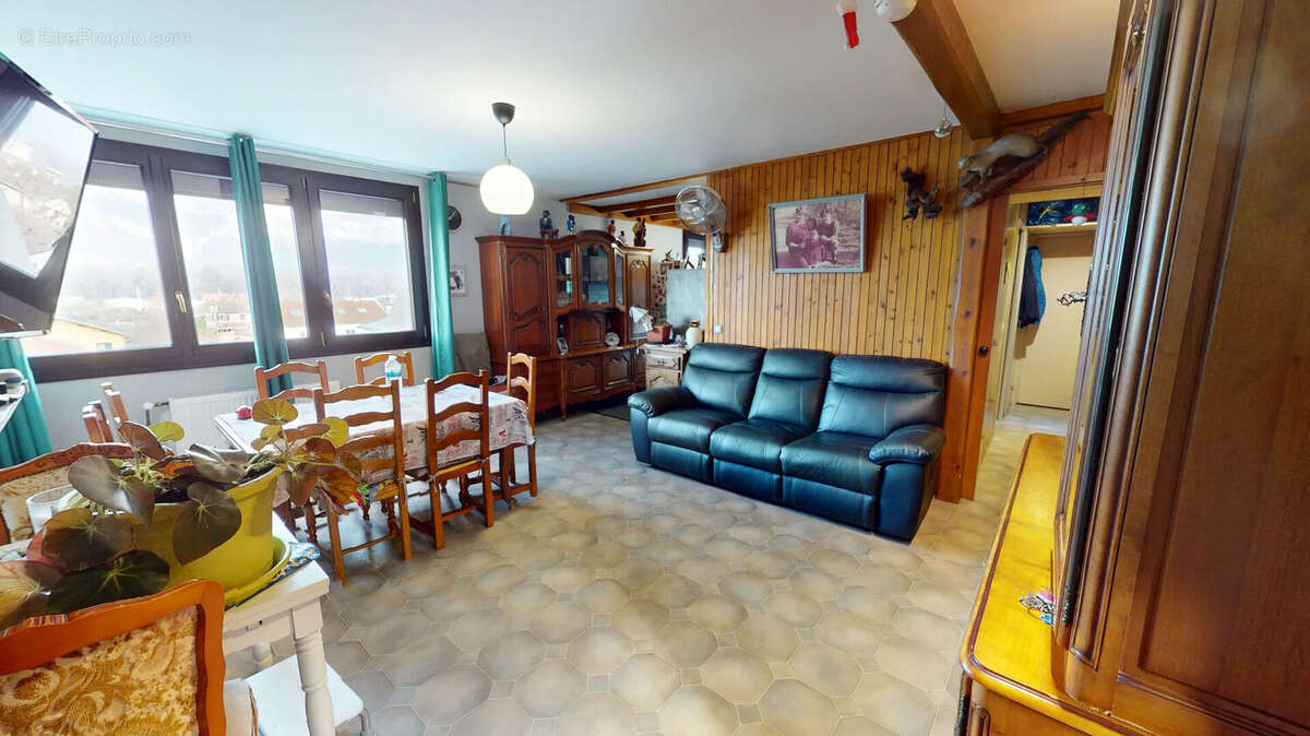 Appartement à VILLARD-BONNOT