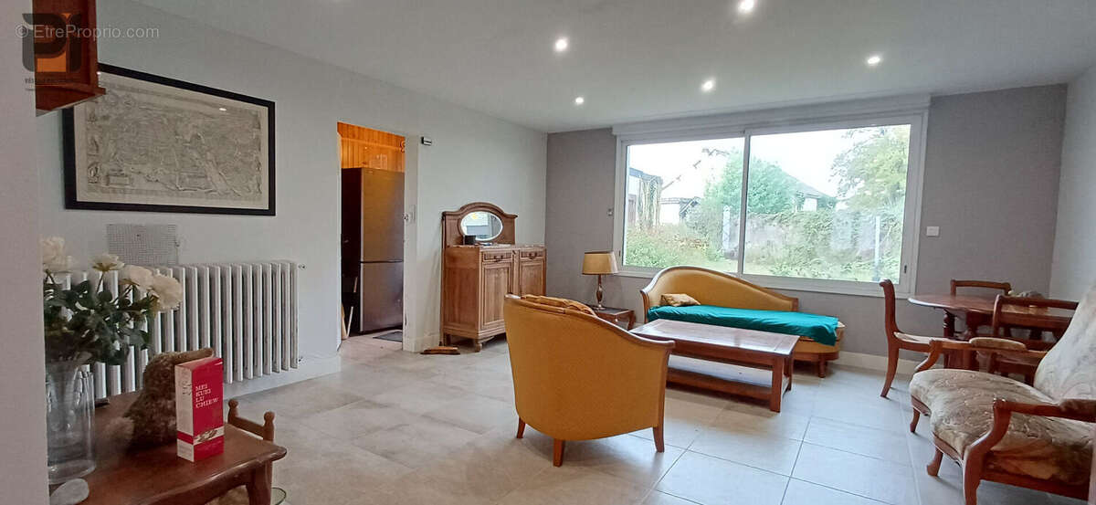 Maison à LES FOUGERETS