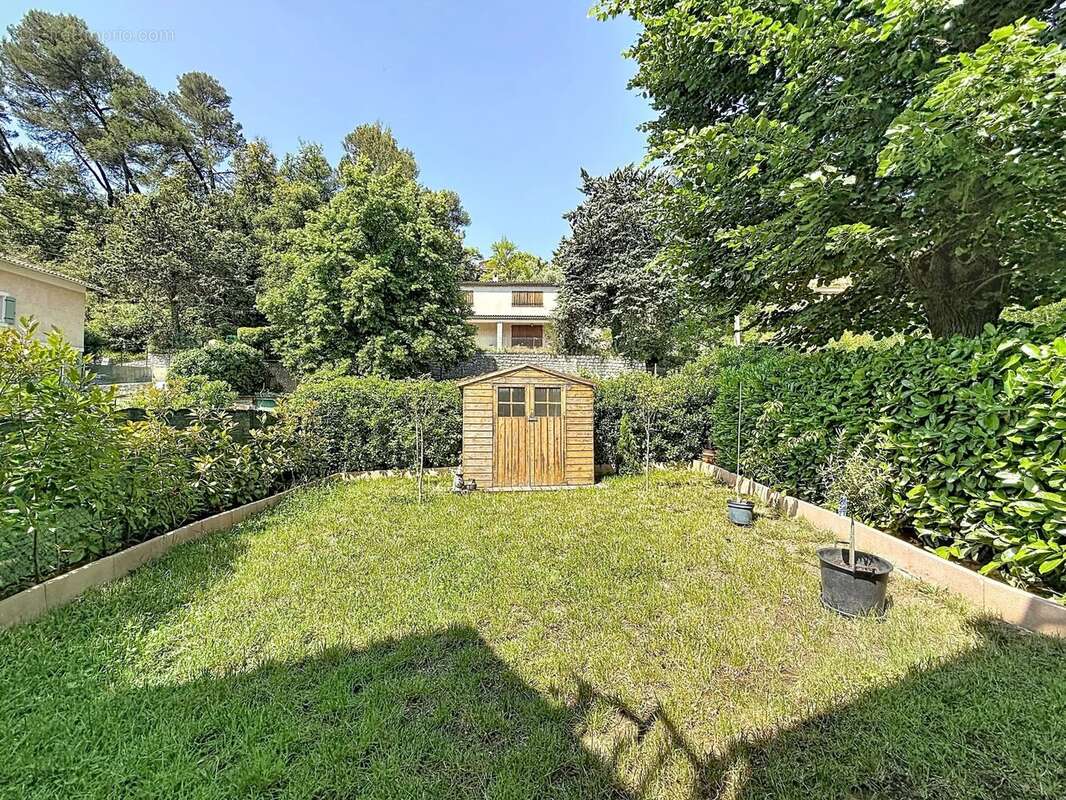 Levens - maison mitoyenne de 3pièces de 75m² habitable avec jardin et parking - photo 3
