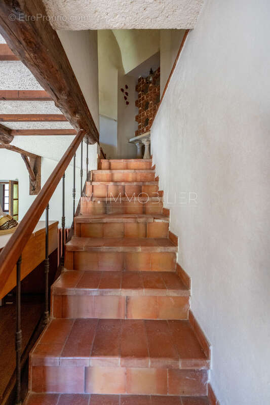 Maison à SAINT-MAXIMIN-LA-SAINTE-BAUME