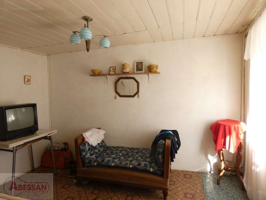 Maison à LES CABANNES