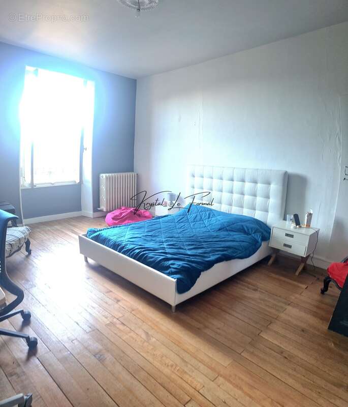 Maison à COULONGES-SUR-L&#039;AUTIZE