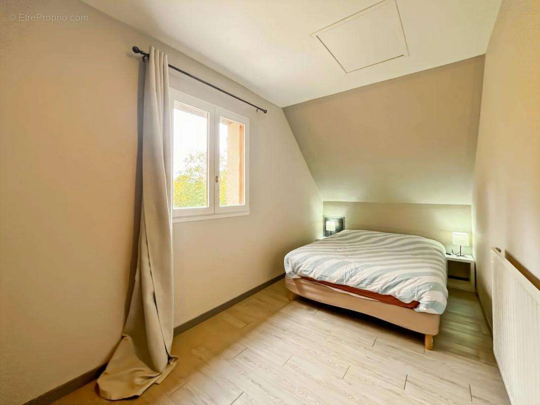 Maison à NEUFCHATEL-EN-BRAY