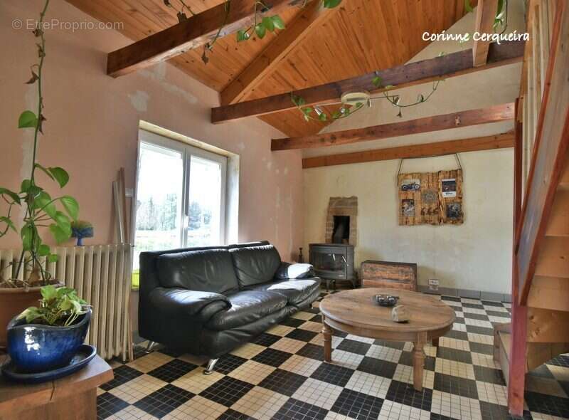 Maison à MONTERBLANC