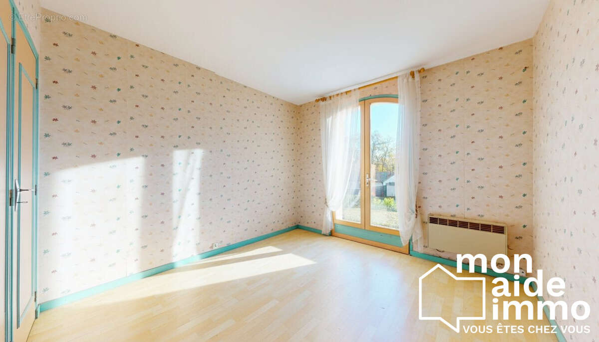 Maison 120 m² à Camarsac  - photo 9