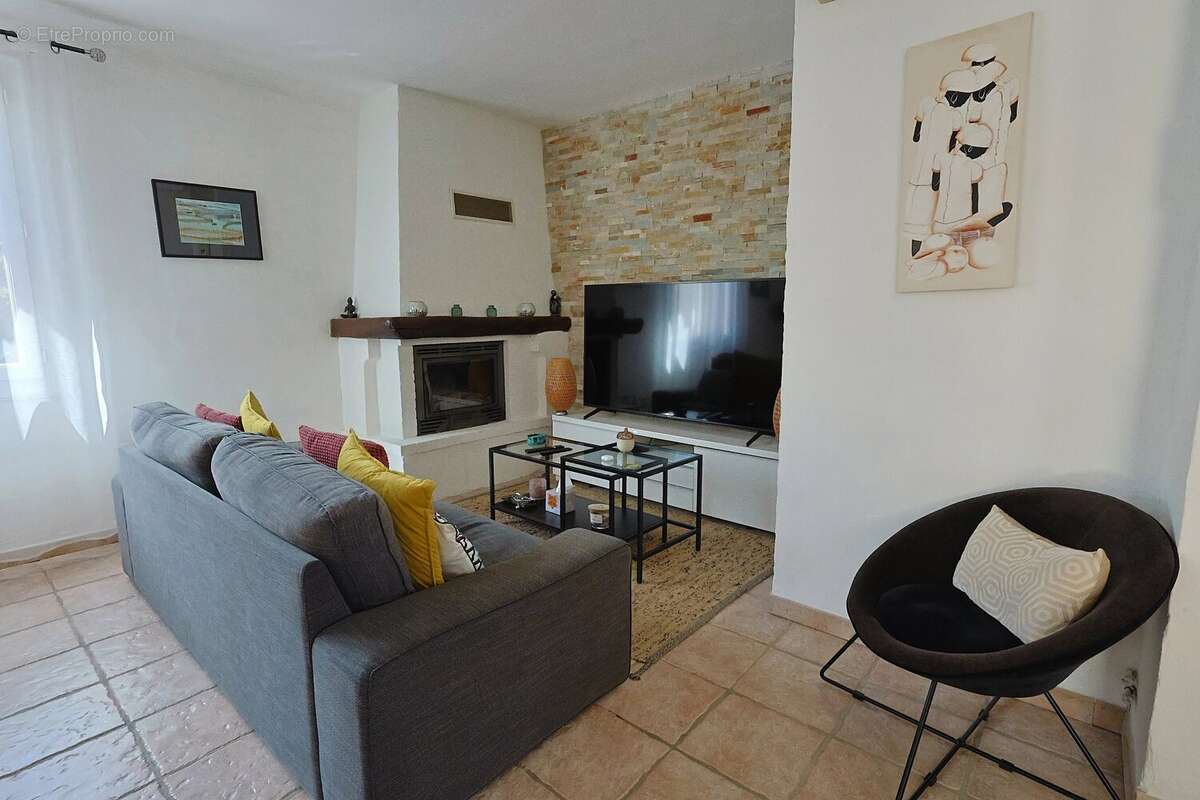 Appartement à VILLENEUVE-LOUBET