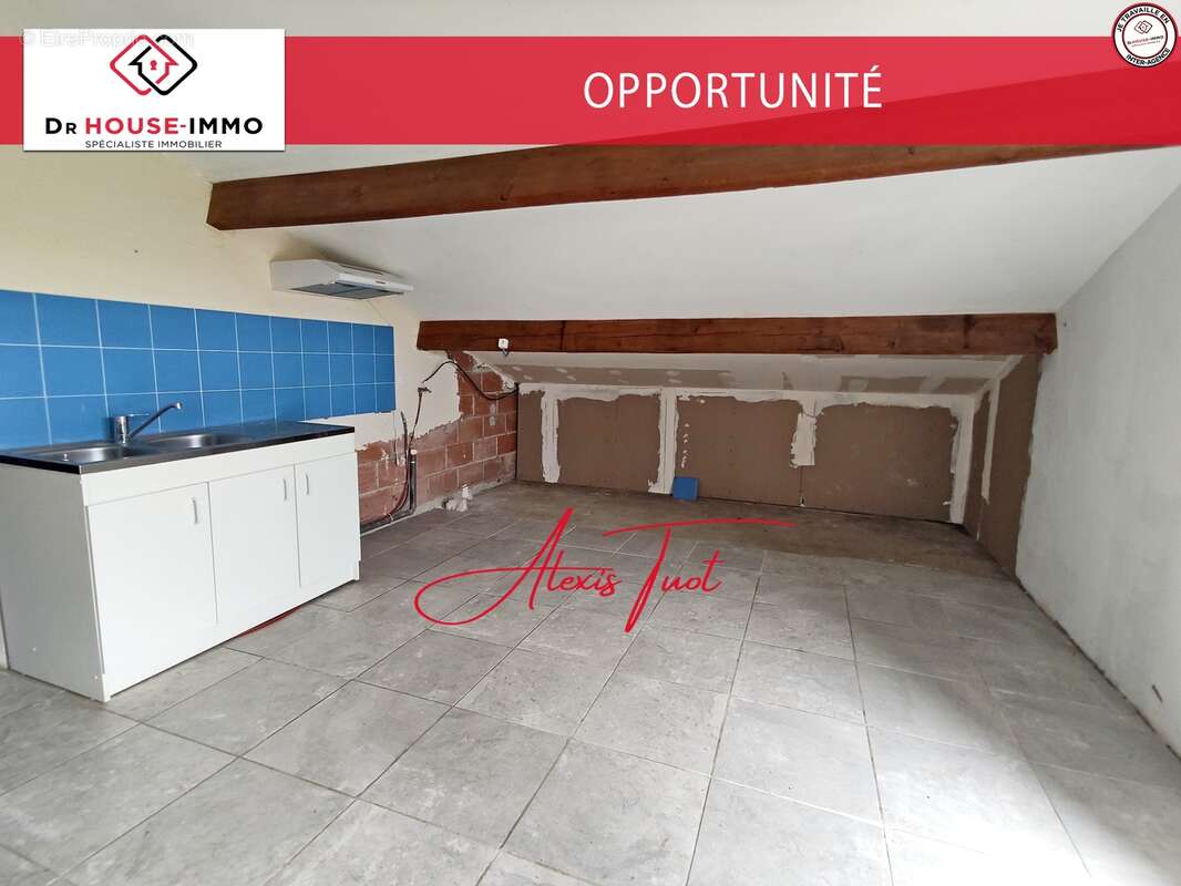 Maison à AMBARES-ET-LAGRAVE