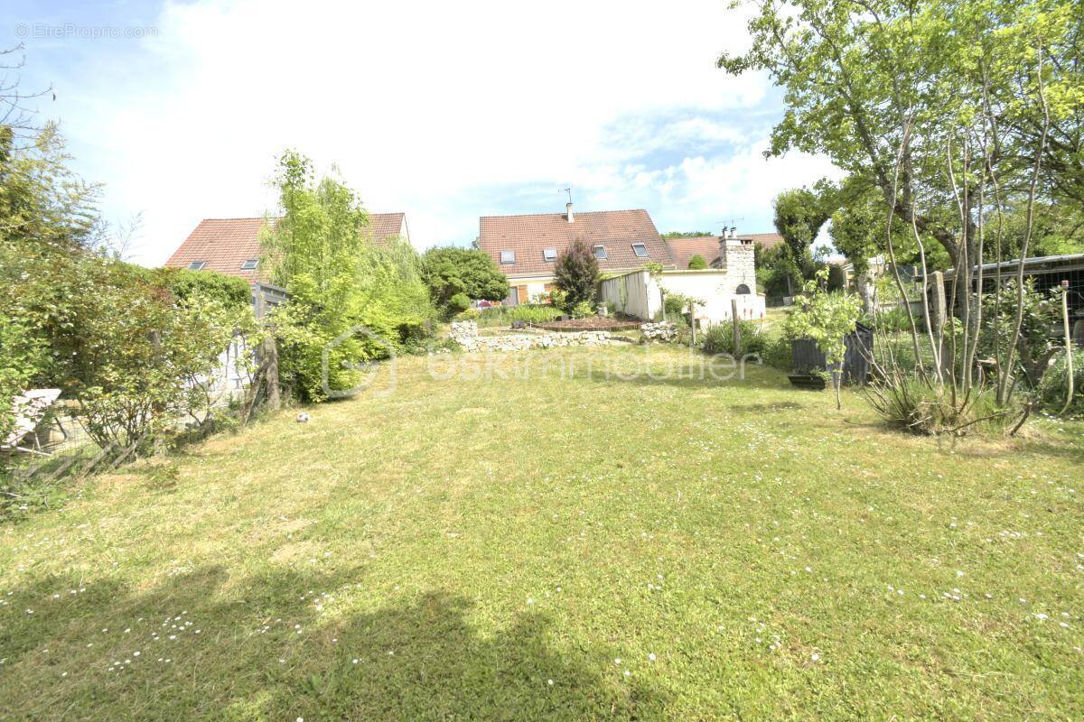 Maison à LA FERTE-ALAIS