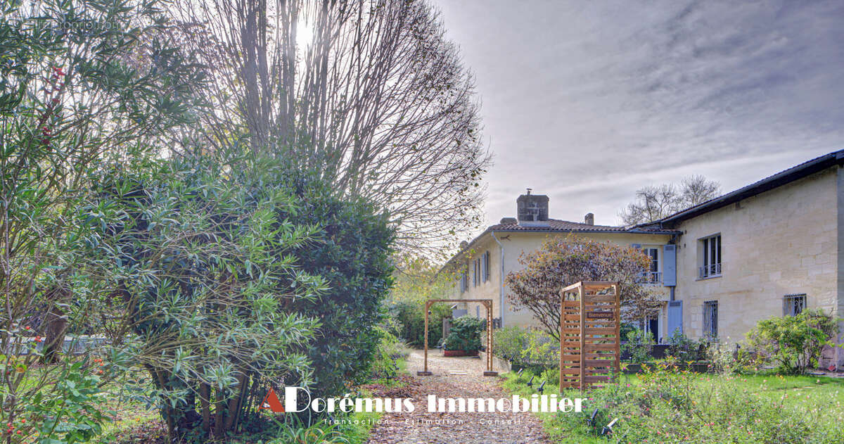 Maison à CARIGNAN-DE-BORDEAUX