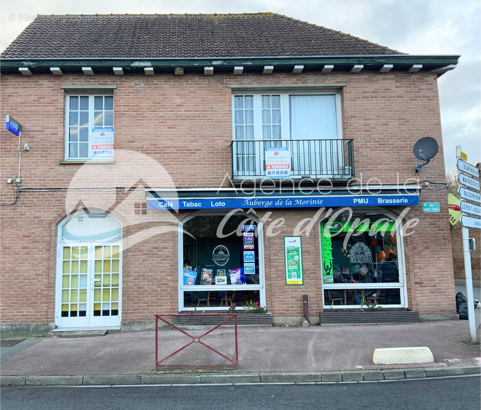 Commerce à RENESCURE