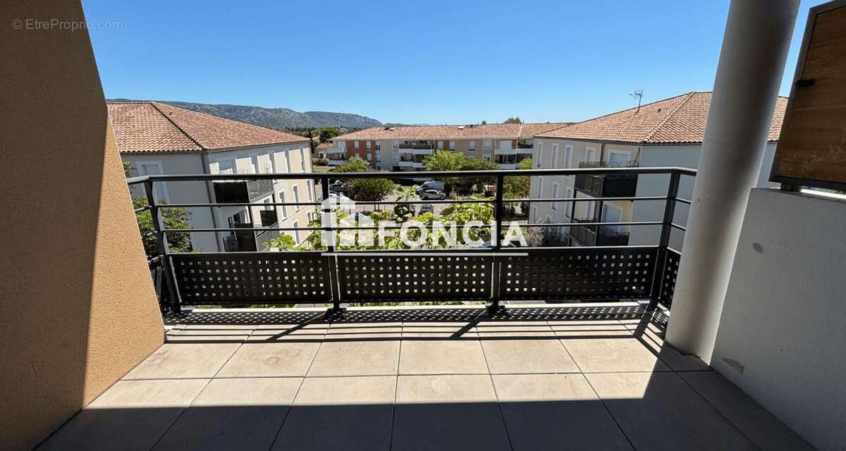 À vendre – t2 en résidence récente à cavaillon - photo 2
