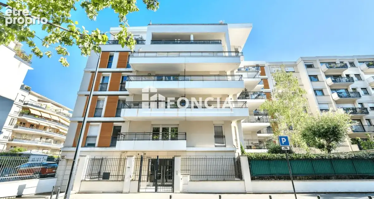 Photo Appartement à Courbevoie au prix de 245 000€