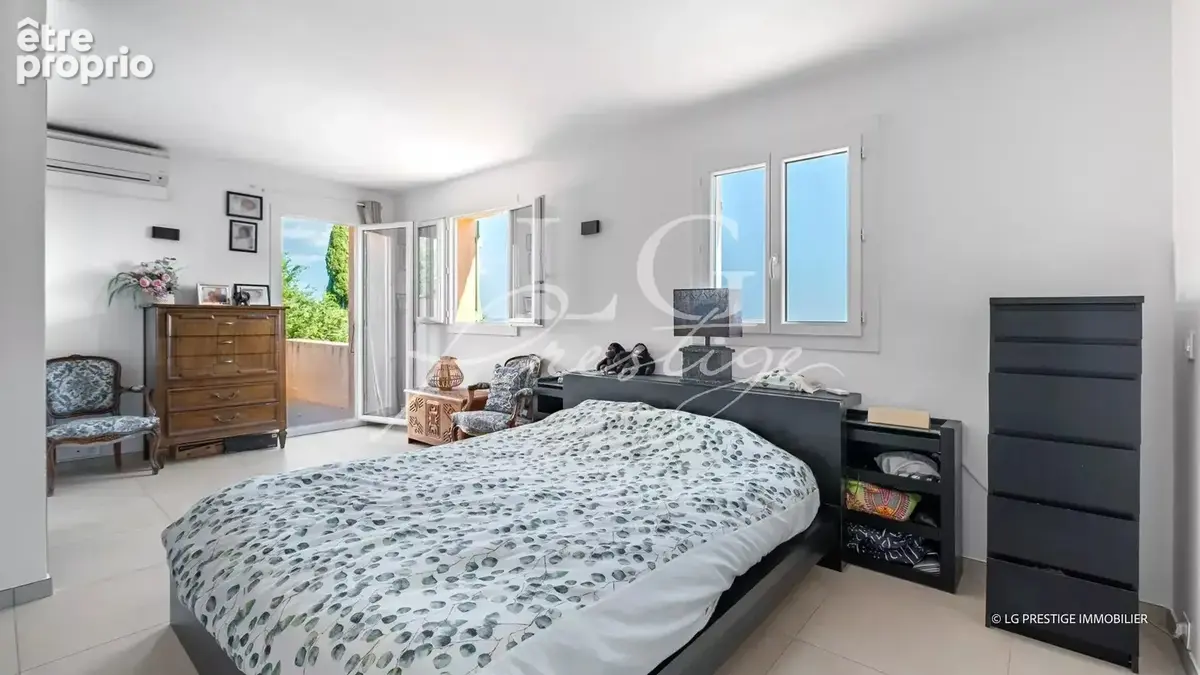 Villa clé en main – vue mer, 5 suites & piscine - photo 13