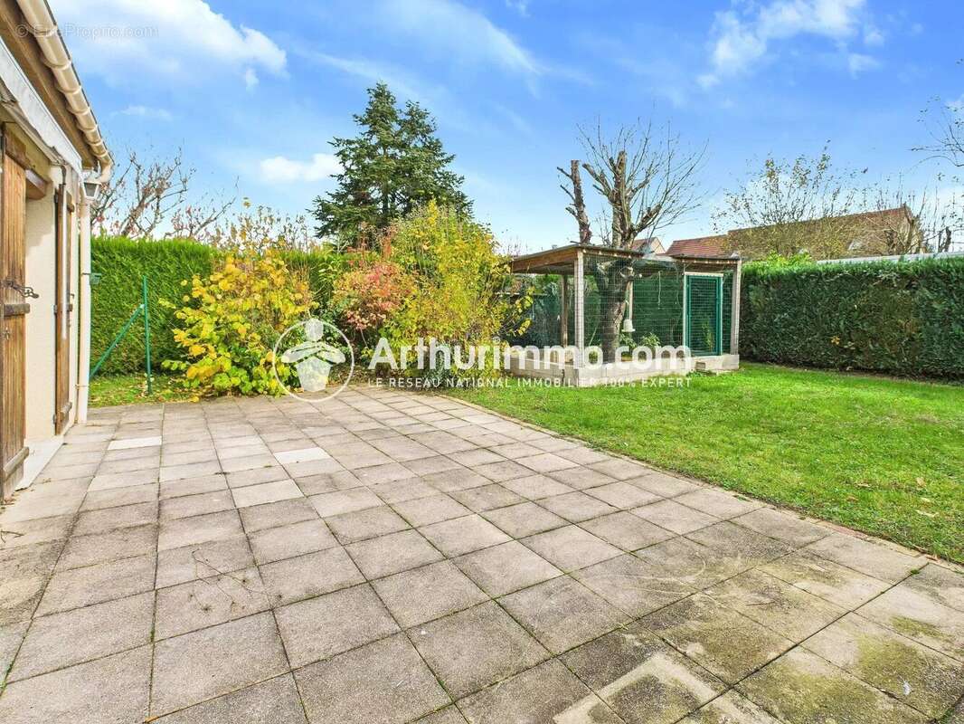 Maison à BOISSISE-LE-ROI